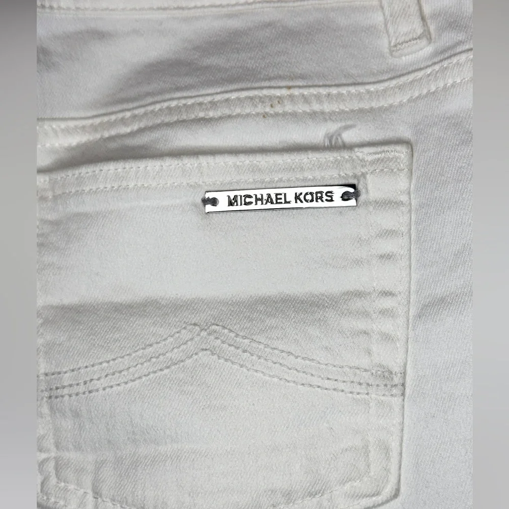 Michael Kors White Capris Size 6